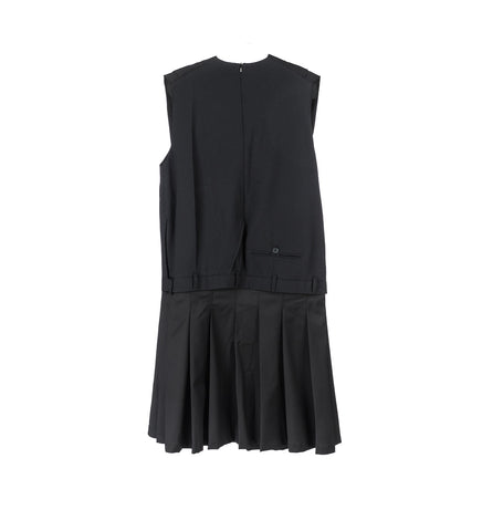 UPSIDE DOWN PLEATED DRESS BLACK UPSIDE DOWN PLEATED DRESS BLACK