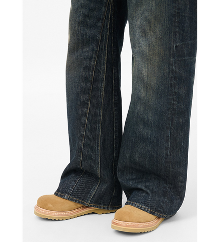 CHUKKA BOOT MEDALLION VELOUR SUEDE CHUKKA BOOT MEDALLION VELOUR SUEDE