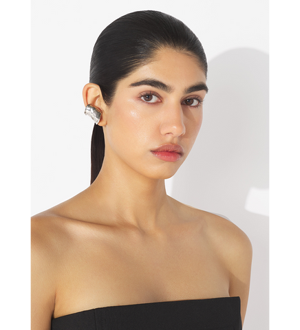 THE CRUSHED CAN EAR CUFF SILVER THE CRUSHED CAN EAR CUFF SILVER