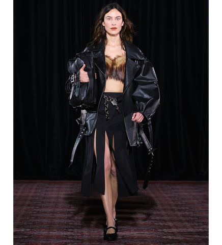 MULTI SLIT FRAY SKIRT BLACK MULTI SLIT FRAY SKIRT BLACK