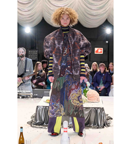 DART TEE GOBELIN GOATS DART TEE GOBELIN GOATS