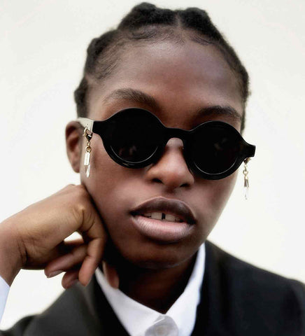 HUMA EYEWEAR CRYSTAL DROP EARRING HUMA EYEWEAR CRYSTAL DROP EARRING