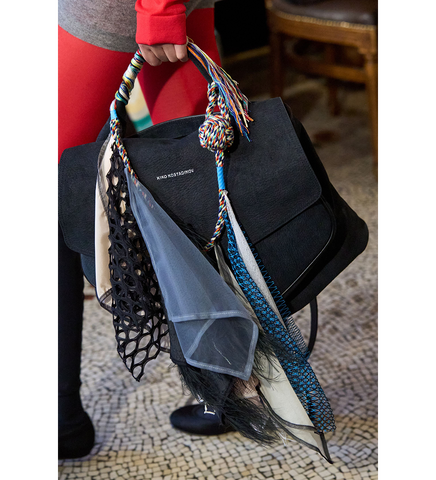 MEZULARI BAG DISTRESSED BLACK