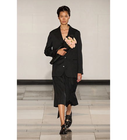BACK CUT OUT BOW DETAIL JACKET BLACK