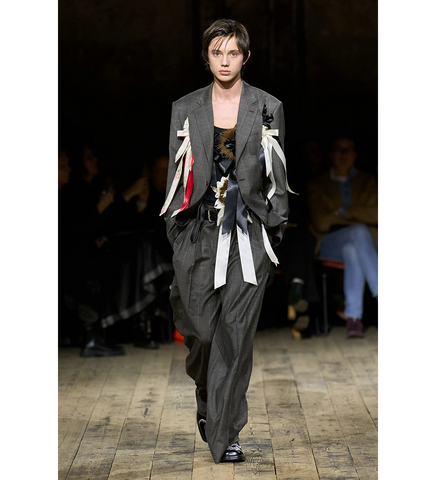 STRUCTURED SLASH JACKET W/ DAISY PEAT