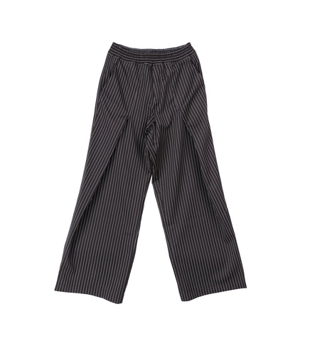 DIAGONAL PLEATED TROUSERS BLACK/WHITE PINSTRIPE