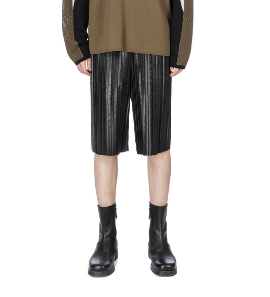 PLEATED LEATHER SHORTS BLACK