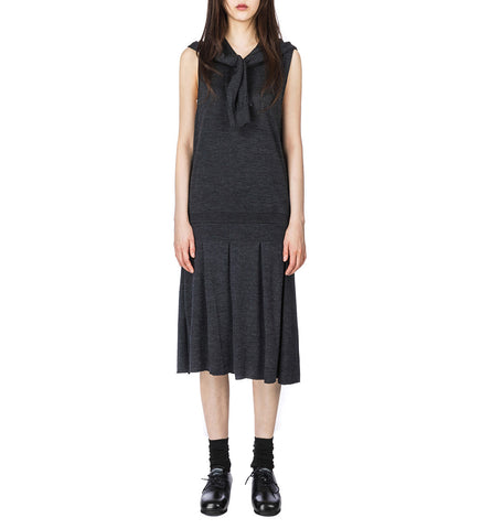 PLEATED SLEEVE DRESS GREY