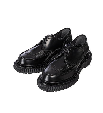 TYPE 213 BLACK