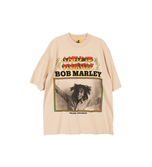 ONLINE CERAMICS X BOB MARLEY LIVELY UP YOURSELF SS TEE BEIGE