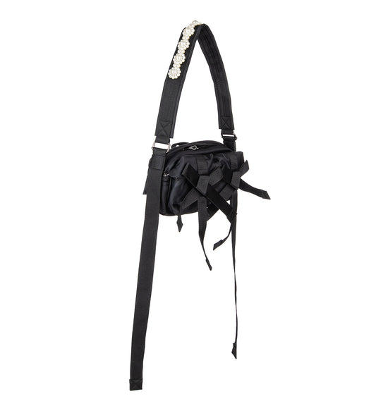 CLASSIC BOW CROSSBOXY BAG W/EMB BLACK/PEARL