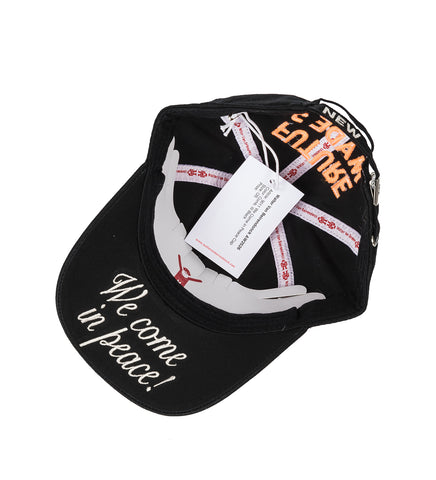 WE COME IN PEACE CAP BLACK