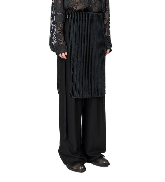 GERHARD KNEE LENGHT APRON BLACK