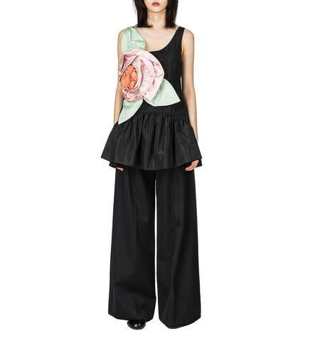 PRESSED ROSETTE TILTED NECK PEPLUM TOP BLACK/MULTI