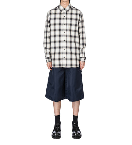 AXEL OVERSIZED SHINY WORKWEAR SHORTS MIDNIGHT BLUE