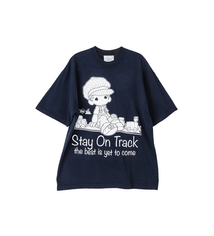 ONLINE CERAMICS X PRECIOUS MOMENTS STAY ON TRACK SS TEE NAVY