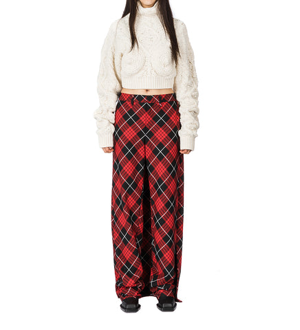 THE CROPPED MADONNA SWEATER CREAM