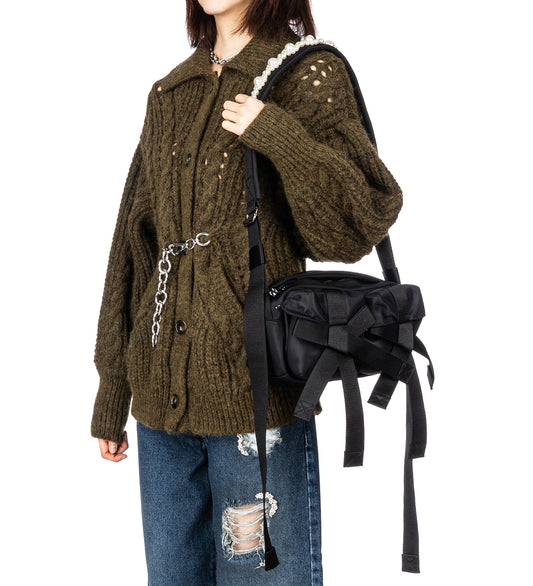 CLASSIC BOW CROSSBODY BAG W/EMB BLACK/PEARL