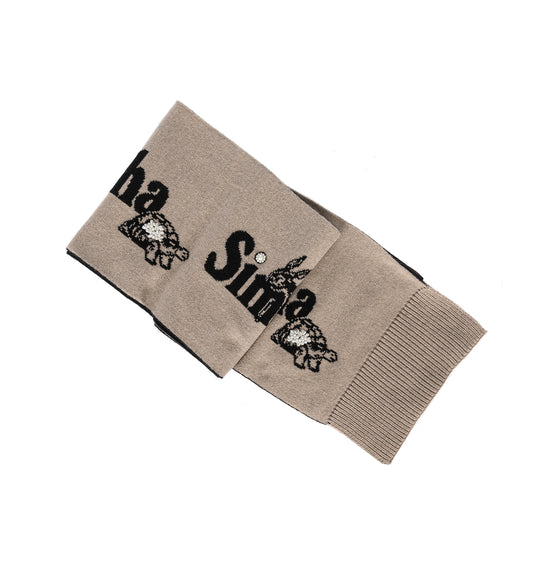 LONG GRAPHIC LOGO KNIT SCARF OAT/BLACK/PEARL