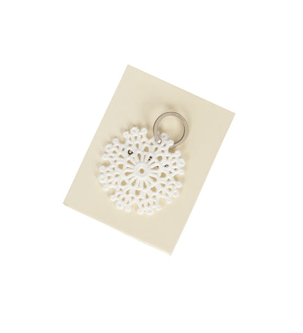 SNOWFLAKE KEYRING WHITE