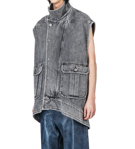OVERSIZED SLEEVELESS HIGH NECK JACKET GREY