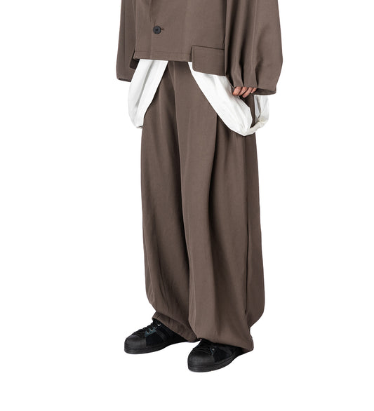 KEVIN PLEATED TROUSERS SHIITAKE BROWN
