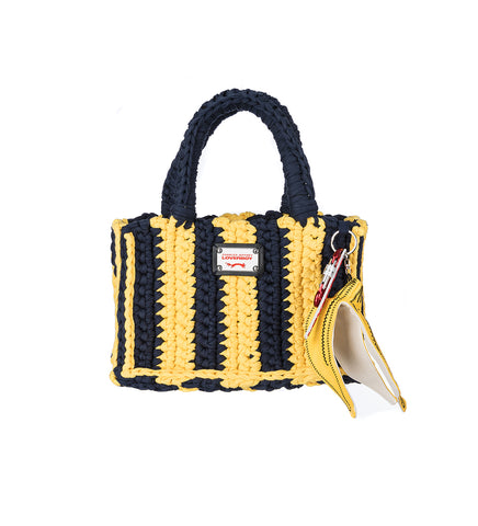 BUCKET BAG WITH BANANA PEEL KEYRING BLUE/YELLOW