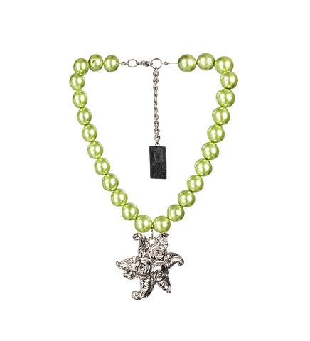 GREEN PEARL CHARM NECKLACE GREEN