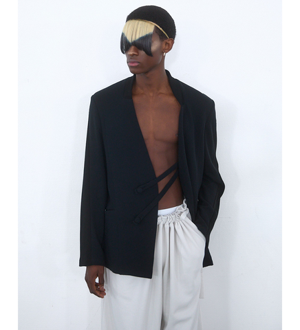 KORU SLIM BLAZER SMOOTH BLACK