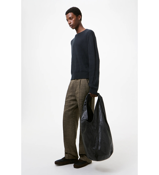 DRIP BAG MALLEABLE BLACK BULL HIDE