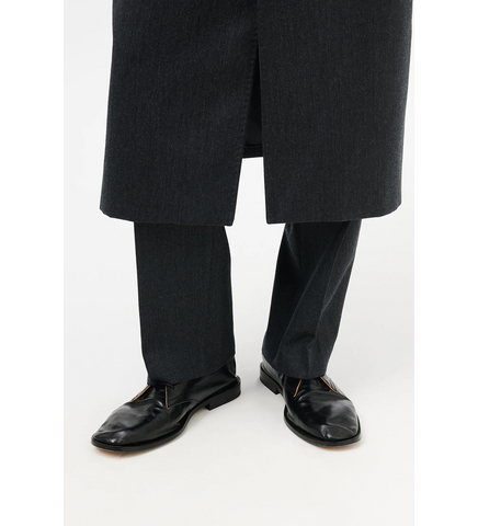 COLLAPSING CONSULTANT TRUE DYE BLACK LEATHER