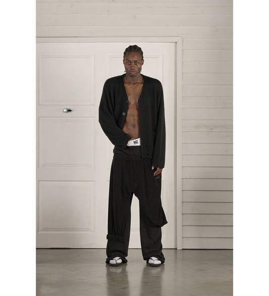 DISTRESSED CARDIGAN BLACK