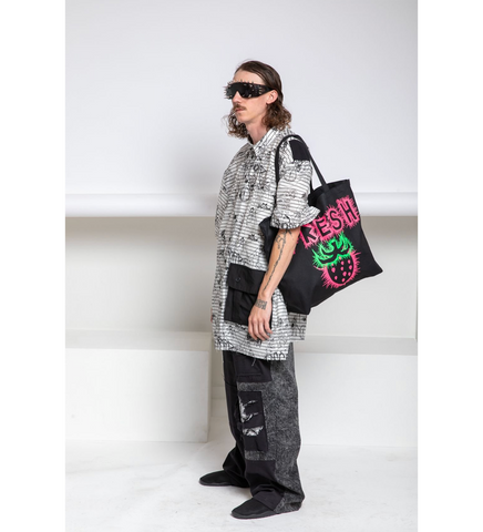 CYBER FRESH TOTE BAG BLACK