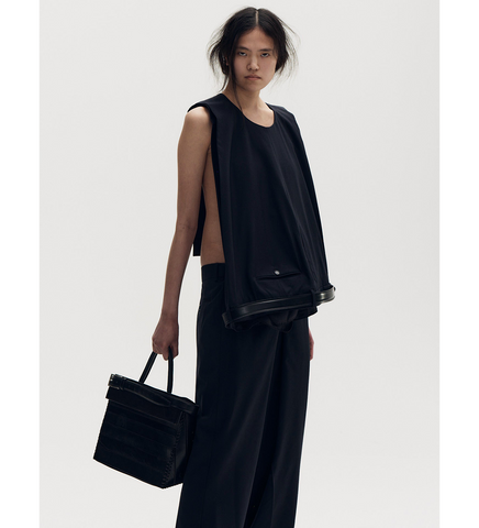 UPSIDE DOWN TROUSER CAPE BLACK