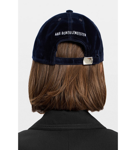 TEM BASEBALL CAP THE NEW POETRY CLUB FLOCKED NAVY
