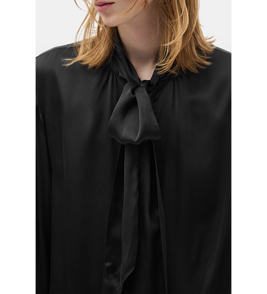 RUNO BOW TIE COLLAR SHIRT BLACK