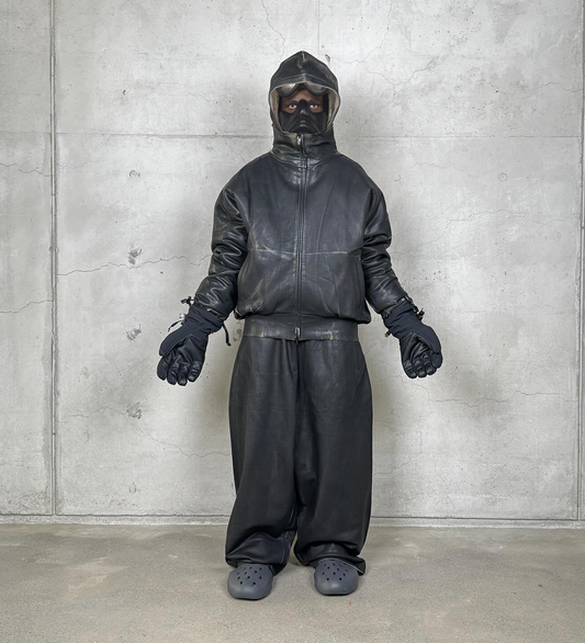 COATED ZIP UP HOODIE BROWN