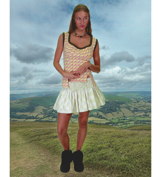 GATHERED TRACK MINI SKIRT CREAM