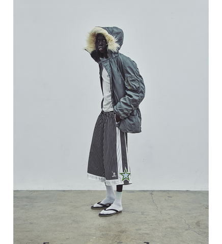 BAND1 OVERSIZED GYM SHORTS PINSTRIPE