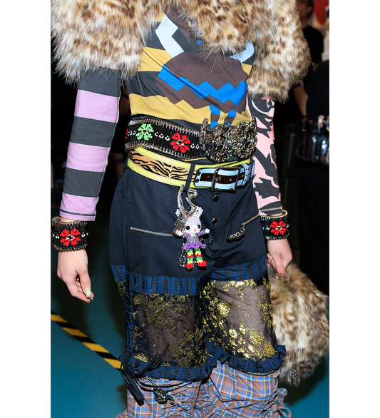 SAD JERBOA GIRL KEYCHAIN MULTI