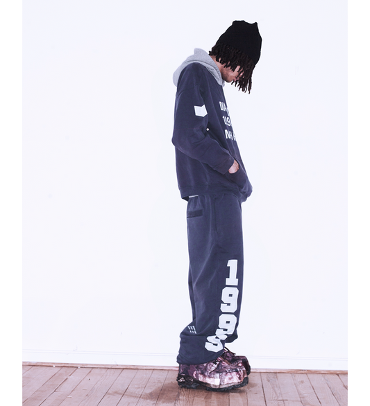 GRAPHIC SWEATPANT BLUE