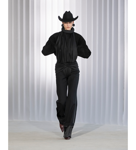 COWBOY HAT BLACK