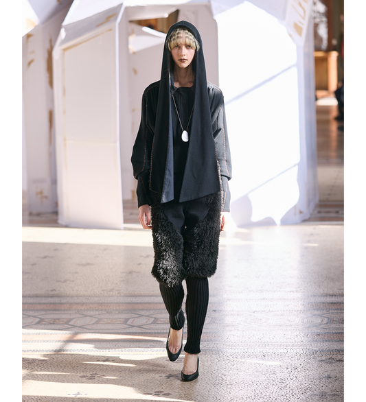 PETREL HOODED PULLOVER INK BLACK
