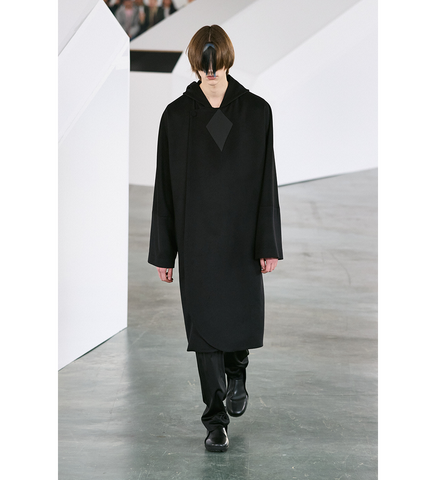 MUNNO HOODED COAT OBSIDIAN BLACK