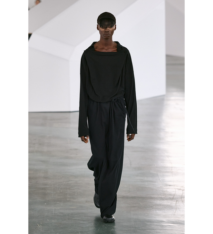 ISKAR DRAPED SHIRT TRUE BLACK