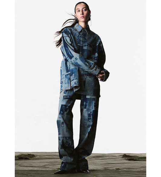 JEANS WITH NEWSPAPER PRINT INDIGO/BEIGE