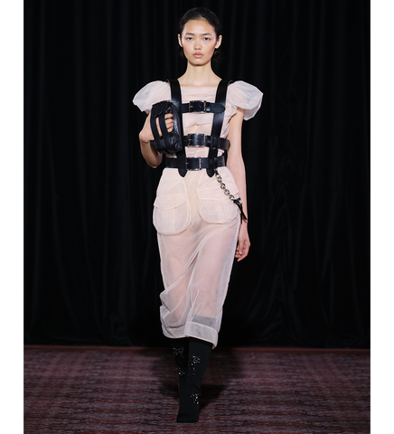 LEATHER MULTI BELT HARNESS W/PEARL CHAIN BLACK/SILVER