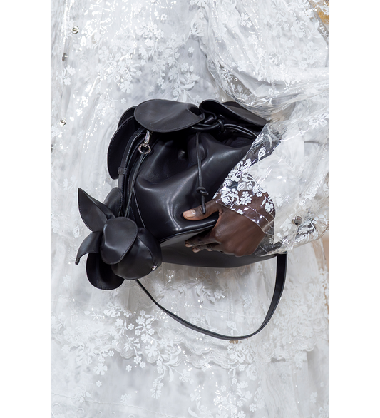 FLOWER PETAL BUCKET BAG