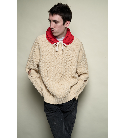 HODDED CABLE JUMPER OATMEAL