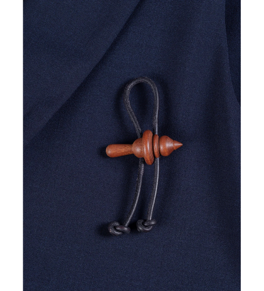 SPINNER BROOCH WOOD